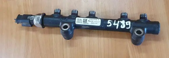 Volvo S80 Fuel main line pipe 9685297580 132621474 28497Z01