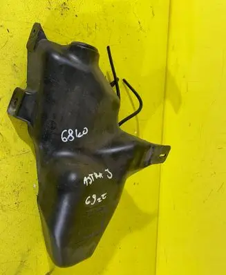 Ford Focus Air filter cleaner box bracket assembly 