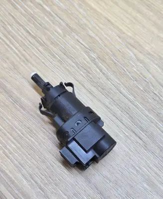 Volvo V70 Brake pedal sensor switch 3M5T13480AC