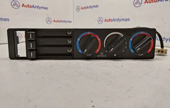 BMW 5 E34 Climate control unit 8390101 64118390101 8390070