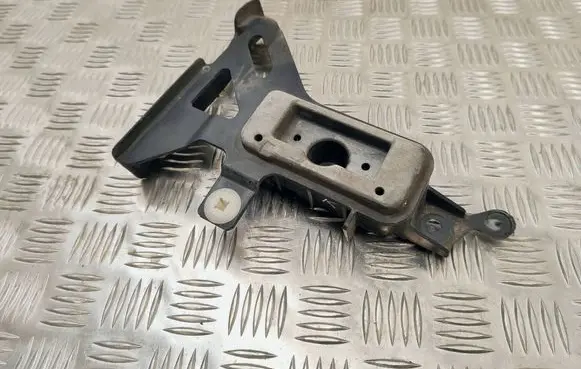 Porsche Cayenne (92A) Jacking socket point 7P5802820A