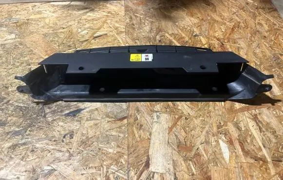 Land Rover Range Rover Velar Intercooler air guide/duct channel J8A29H722AB 16967A