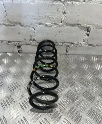 Volkswagen Polo V 6R Rear coil spring