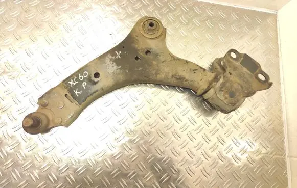 Volvo XC60 Front lower control arm/wishbone