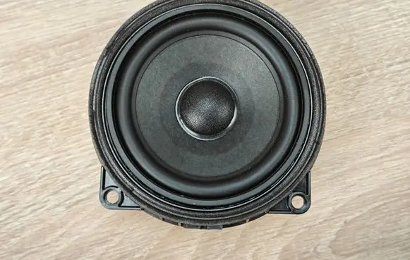 BMW 8 G16 Front door speaker 2622469