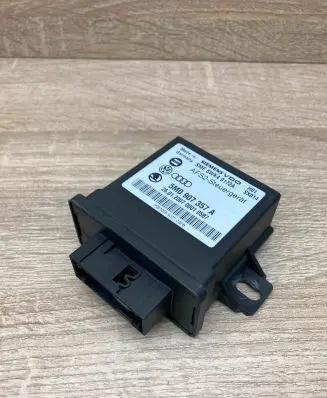 Volkswagen PASSAT B6 Light module LCM 5M0907357A 5WK49172A