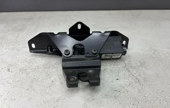 BMW 5 E60 E61 Tailgate/trunk/boot lock/catch/latch 7071594