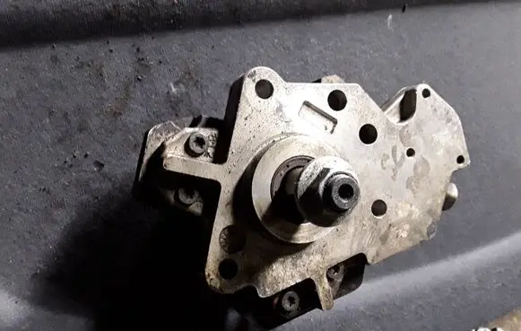 Renault Laguna II Fuel injection high pressure pump 8200108225