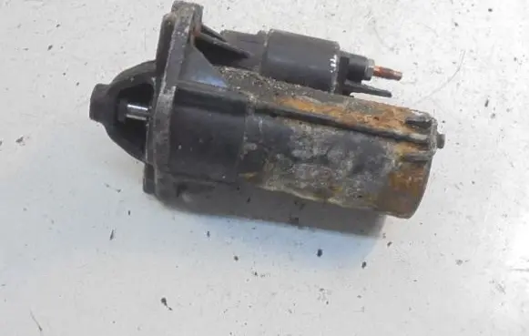 Nissan NV200 Starter motor 