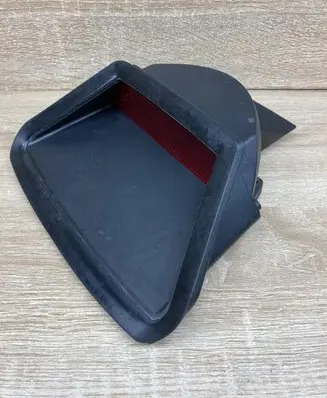 BMW 7 E38 Third/center stoplight 8352788 143929 133296