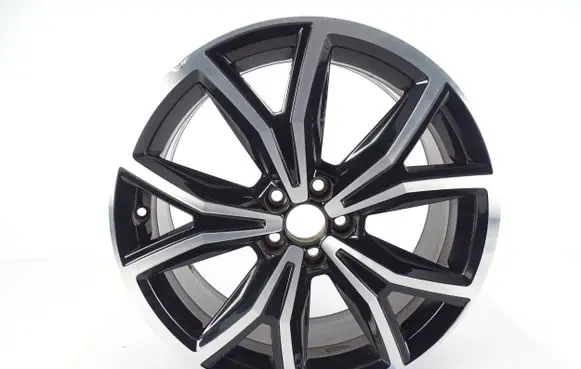 Volkswagen T-Cross Original wheel cap 2GM601025F 2GM601025P