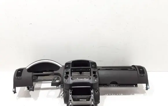 Nissan Pathfinder R51 Dashboard 681004X11B
