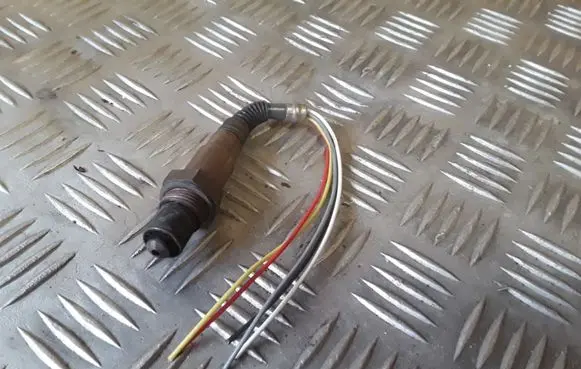 BMW 5 E60 E61 Lambda probe sensor 779159201 0281004019