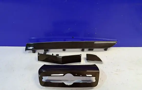 Volvo XC90 Dashboard glove box trim 31366814 31366501