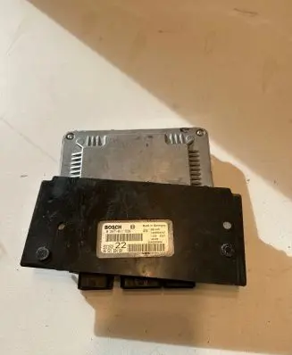 Peugeot 406 Engine control unit/module 0281011520 9652183480 9640938680