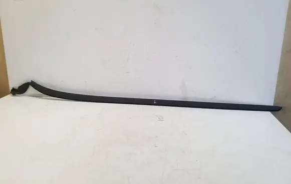 Ford Galaxy Windshield trim EM2BU03195AJW