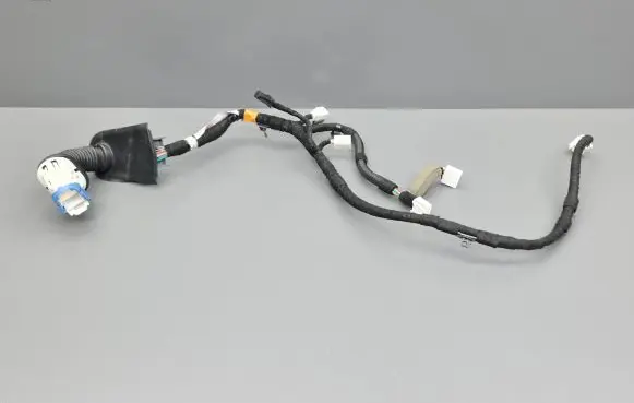 Mazda 3 III Front door wiring loom K5458 BALE67190A 71358553