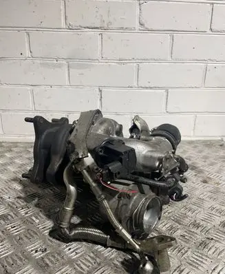 Volkswagen PASSAT B6 Turbo 06F145701C