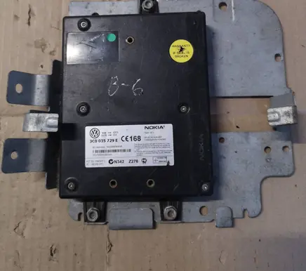 Volkswagen PASSAT B6 Phone control unit/module 3C0035729E 001046E84648 N342Z276