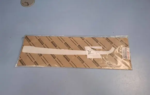 Lexus RX 450H Other front door trim element 67856-0K070