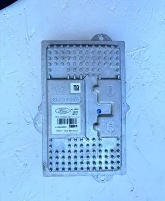 Ford S-MAX LED ballast control module 04445806
