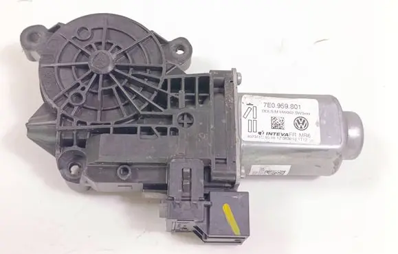 Volkswagen Transporter - Caravelle T5 Front door window regulator motor 7E0959801