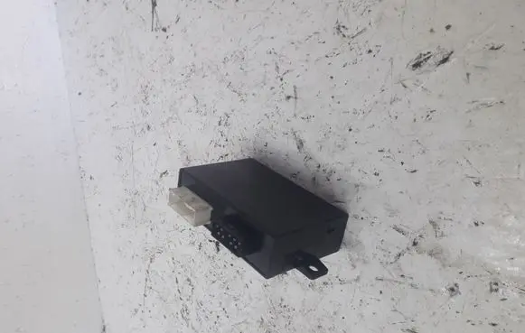BMW 3 E36 Door central lock control unit/module 61358368173