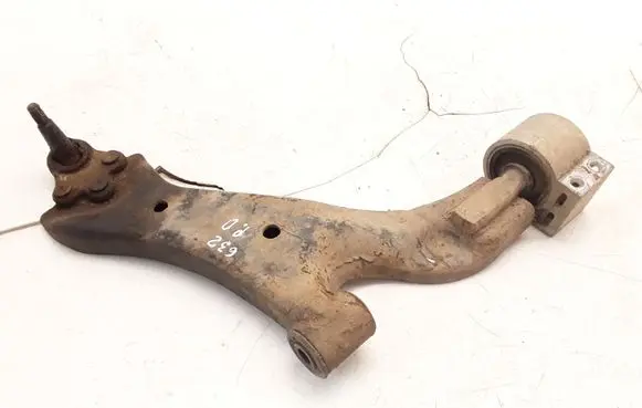 Chevrolet Captiva Front lower control arm/wishbone