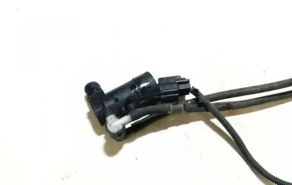 Ford Focus Windscreen/windshield washer pump 1s7117k624fe 1s71-17k624-fe