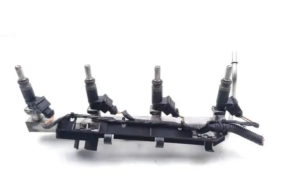 BMW 3 E90 E91 Fuel injectors set 7530420 7526892