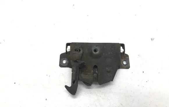 Mitsubishi Pajero Engine bonnet/hood lock/catch