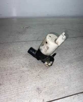 Renault Megane II Windscreen/windshield washer pump 8200295685 8200067015