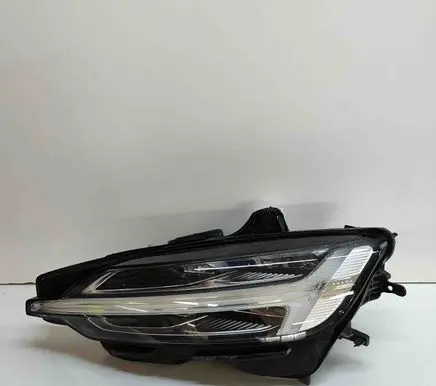 Volvo V60 Headlight/headlamp 32338017