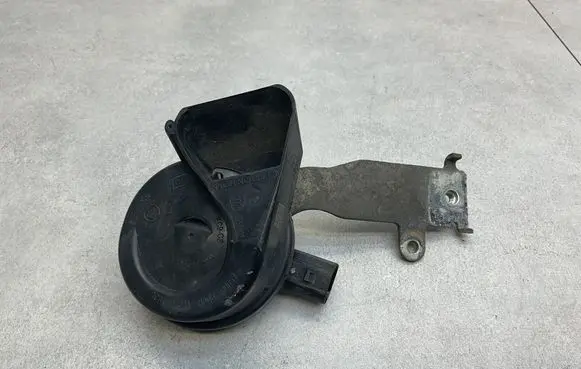 Audi A3 S3 8V Horn signal 8V0951229C