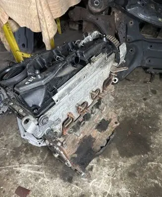 Volkswagen Golf VI Engine Cay