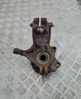 Citroen C4 I Front wheel hub