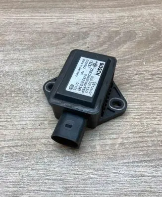 Audi A4 S4 B6 8E 8H ESP acceleration yaw rate sensor 8E0907637A 0265005245