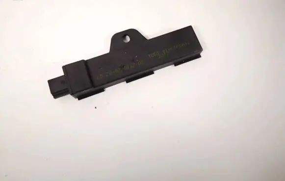 BMW 3 F30 F35 F31 Antenna control unit 6520922083202 65.20-9220832-02