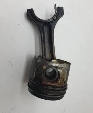 BMW 5 F10 F11 Piston 0840ZR