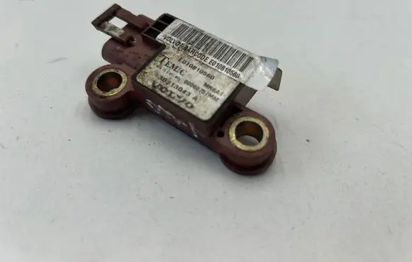 Volvo S40 Airbag deployment crash/impact sensor 30613043A E010810560 00000757MM