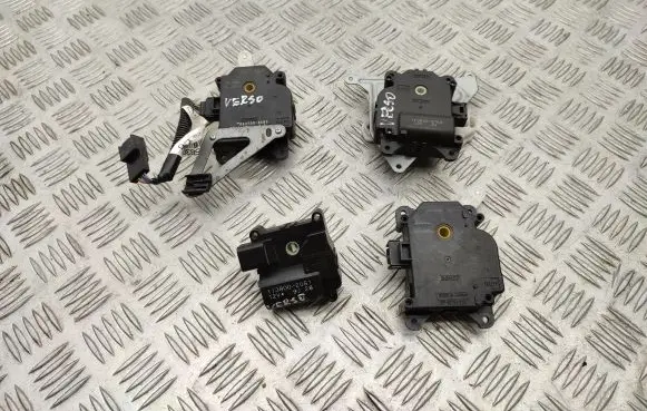 Toyota Corolla Verso AR10 Air flap motor/actuator 1138002051 0637008680 1138002760