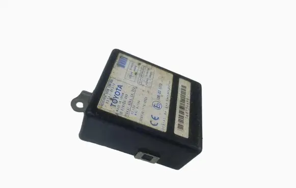 Toyota Corolla Verso AR10 Door central lock control unit/module 89741-0F010