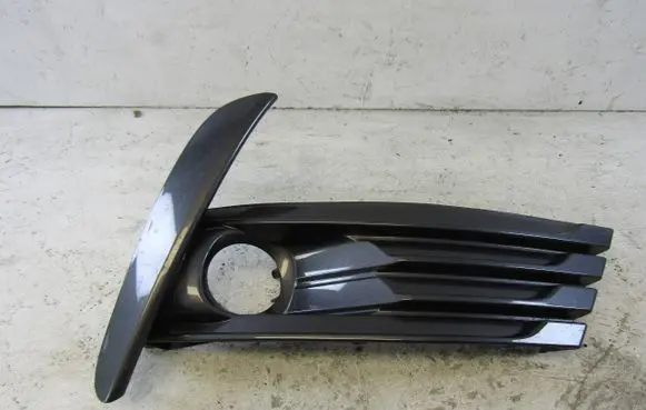Toyota Corolla E160 E170 Front fog light trim/grill 8148102630