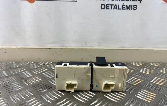 Mercedes-Benz C W205 Tailgate/trunk control unit/module A2229006008