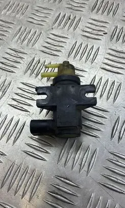 Volkswagen PASSAT B6 Turbo solenoid valve 1K0906627A