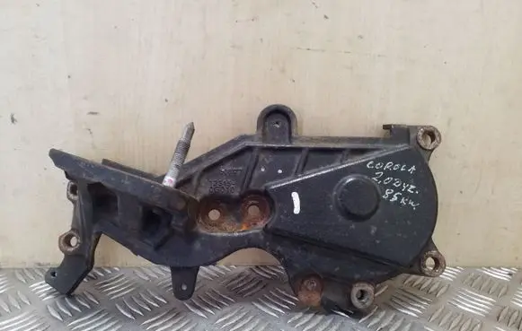 Toyota Corolla E120 E130 Engine mounting bracket 123150G010