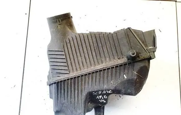 Renault Scenic II - Grand scenic II Air filter box 8200369798D