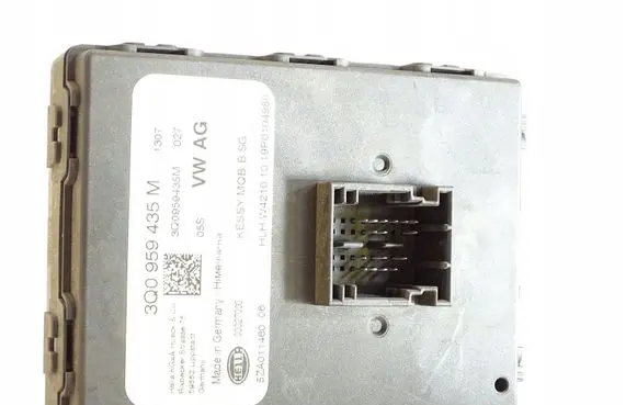 Volkswagen PASSAT B8 Keyless (KESSY) go control unit/module 3Q0959435M