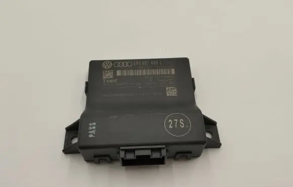 Audi A4 S4 B8 8K Gateway control module 8R0907468L 2840745808300 8R0907468A