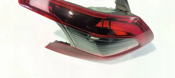 Peugeot 308 Rear/tail lights 9823728680